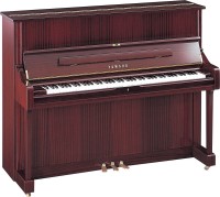 YamahaU3PM