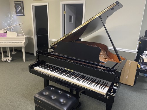 Yamaha C3 w PianoDisc Prodigy Player System $21,000