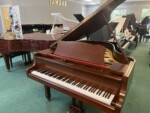 Yamaha-G3-Walnut
