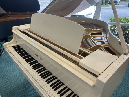 Yamaha-GH1-B