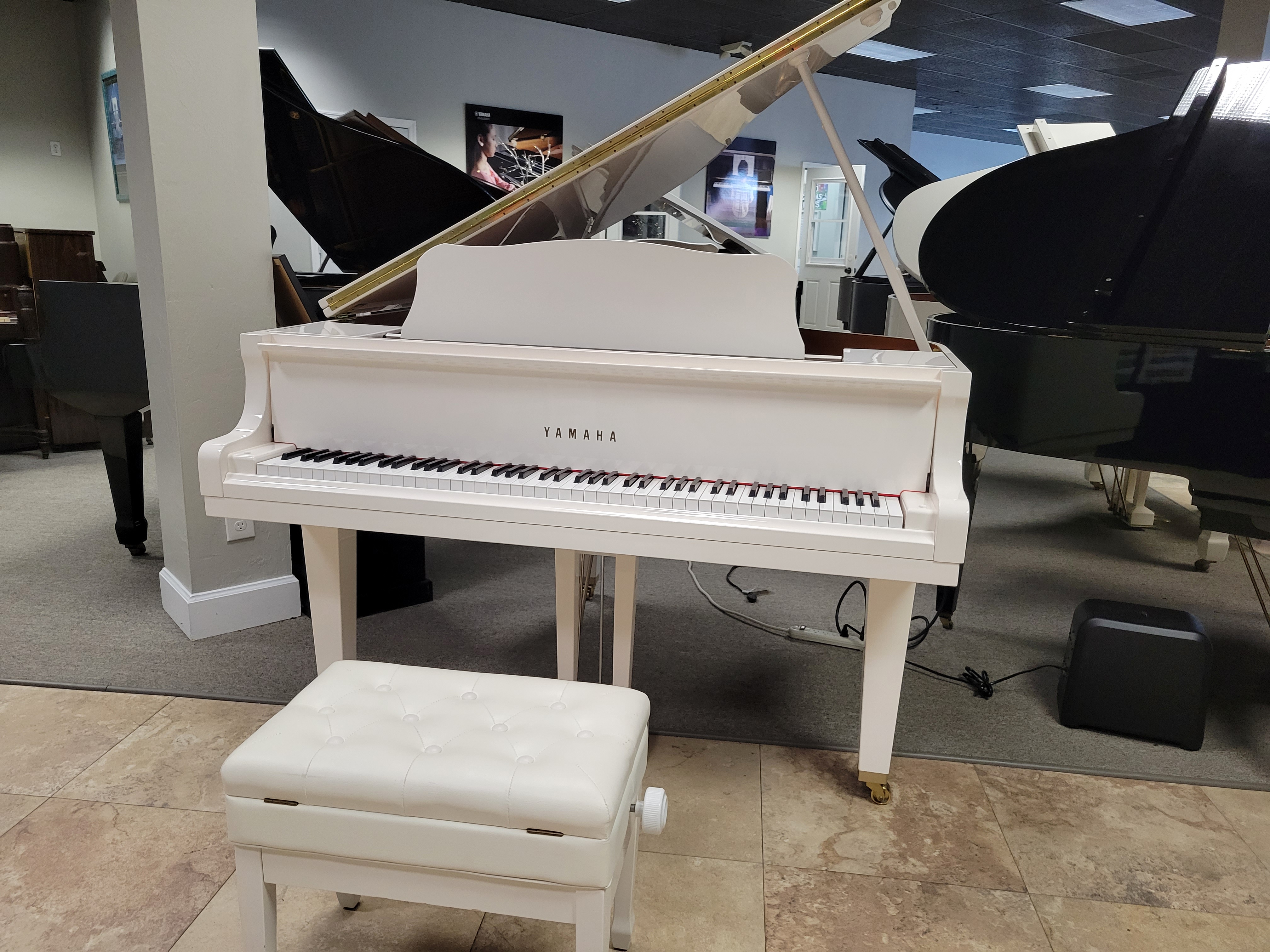 Yamaha-GB1WHT