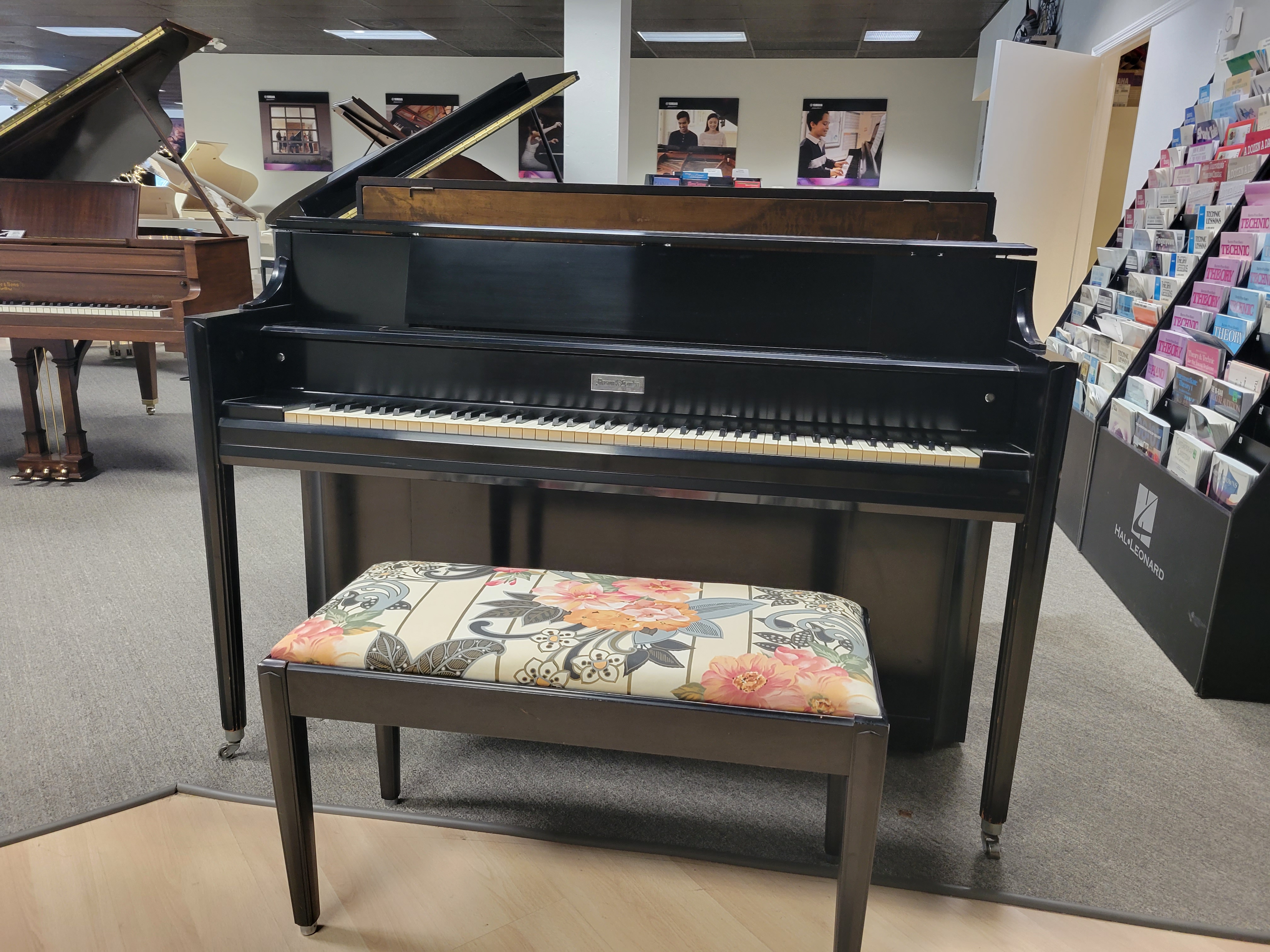 Mason and Hamlin Console Mason and Hamlin Console